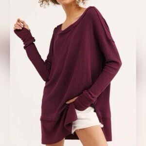 FREE PEOPLE We The Free‎ North Shore Thermal Top Burgundy Size M